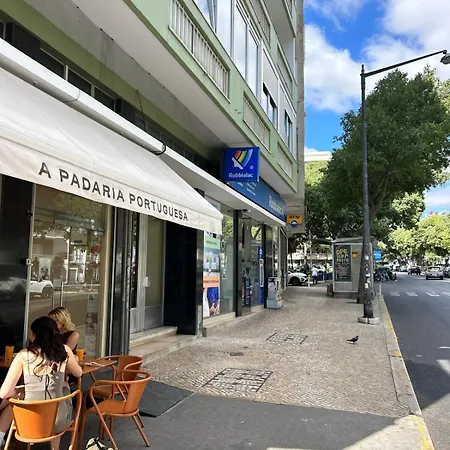 Апартаменти Rs3 Like A Local! Cosy & Modern With Ac! Very