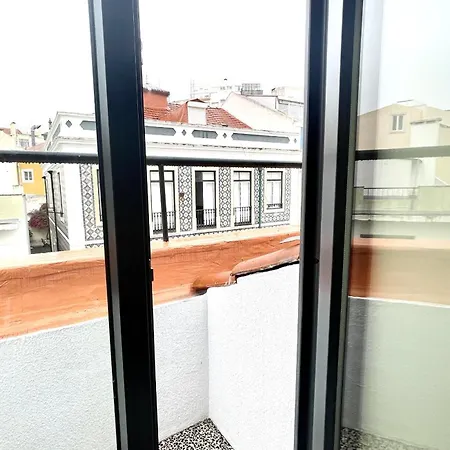 Rs3 Like A Local! Cosy & Modern With Ac! Very Лісабон