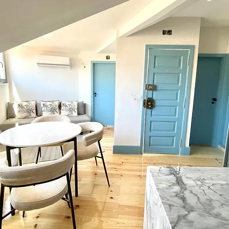 Rs3 Like A Local! Cosy & Modern With Ac! Very *